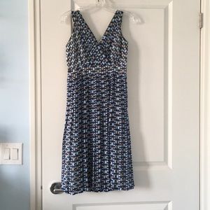 Geometric patterned A-lined dress